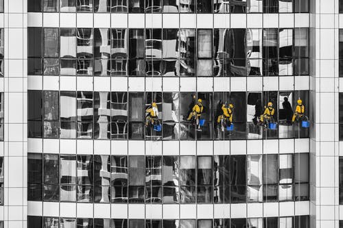 How do professional window washers clean windows? - Skyscraper Window  Cleaning